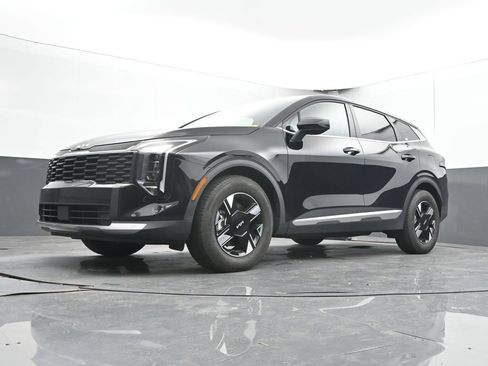Used 2026 Kia Sportage LX FWD image 40