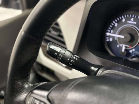 Used 2020 Toyota Sienna XLE Premium image 36