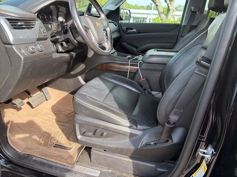 Used 2018 Chevrolet Tahoe LT image 10