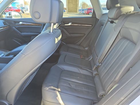 Used 2018 Audi Q5 2.0T Premium Plus w/ Premium Plus Package image 14