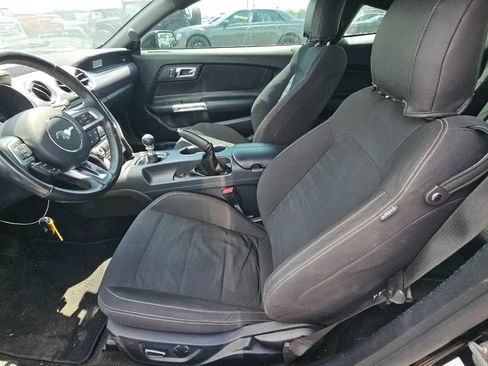 Used 2016 Ford Mustang GT RWD image 5