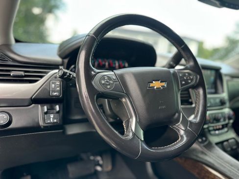 Used 2020 Chevrolet Tahoe LT w/ LT Midnight Edition RWD image 12