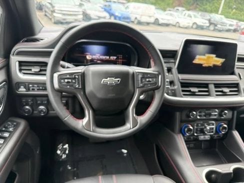 Used 2024 Chevrolet Suburban RST w/ Sport Performance Package AWD/4WD image 13