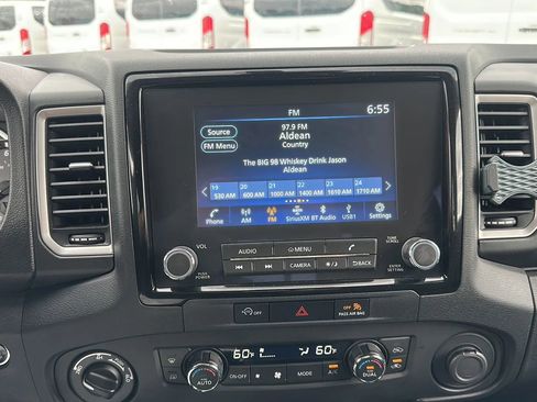 Used 2024 Nissan Frontier SV w/ Hardbody Edition image 20