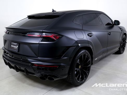 Used 2024 Lamborghini Urus S image 8
