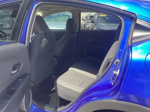 Used 2019 Honda HR-V EX image 12