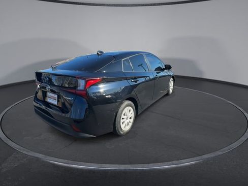Used 2021 Toyota Prius LE image 13