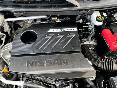 Certified 2025 Nissan Rogue SV FWD image 32