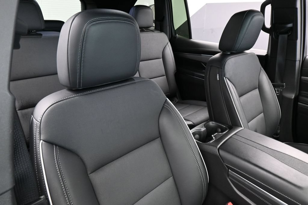 Used 2026 Buick Enclave Preferred w/ LPO, Floor Liner Package FWD image 49
