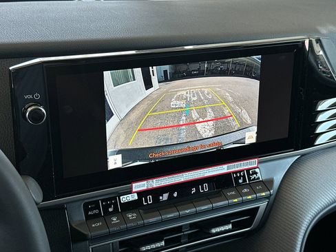 New 2026 Toyota Camry SE FWD image 17