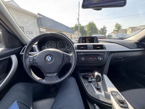 Used 2014 BMW 320i xDrive Sedan AWD/4WD image 32