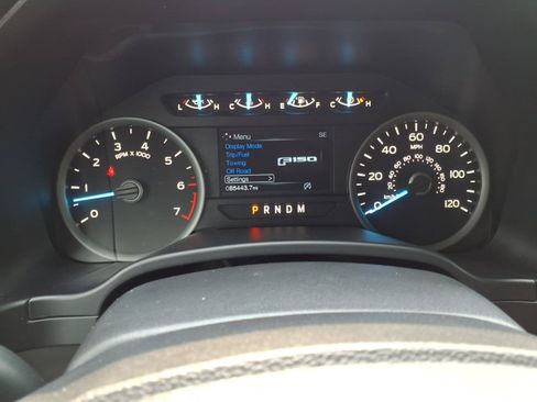 Used 2019 Ford F150 XLT w/ Equipment Group 302A Luxury AWD/4WD image 20