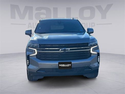 Used 2022 Chevrolet Suburban RST w/ Luxury Package image 8