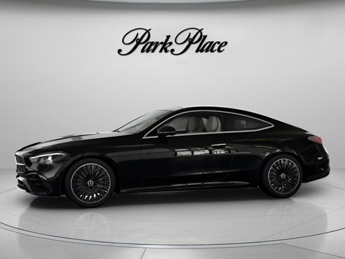 New 2026 Mercedes-Benz CLE 300 4MATIC Coupe image 4