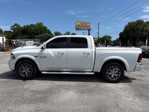 Used 2018 RAM 1500 Limited AWD/4WD image 2