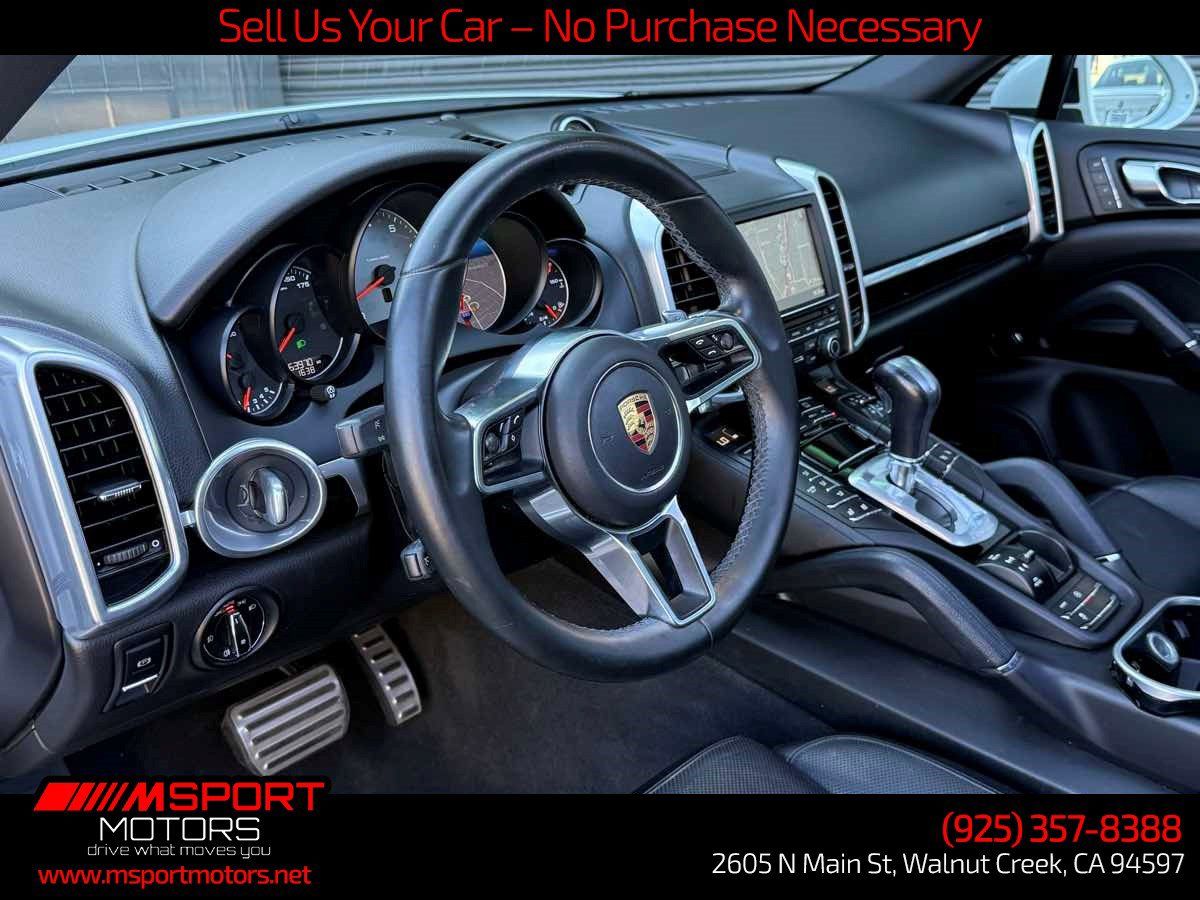 Used 2016 Porsche Cayenne S AWD/4WD image 16