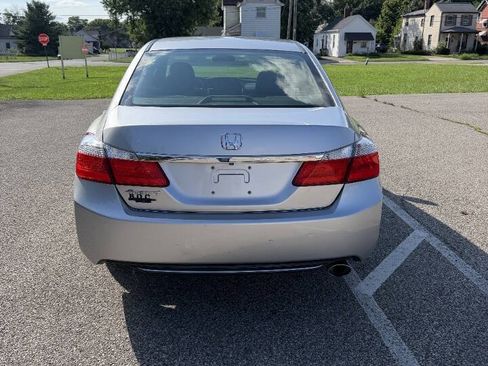 Used 2015 Honda Accord LX image 4