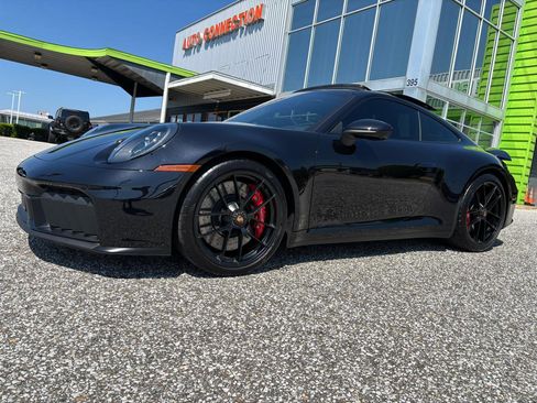 Used 2025 Porsche 911 Carrera 4 GTS image 39