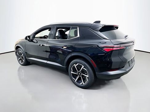 New 2026 Chevrolet Equinox EV LT AWD/4WD image 8