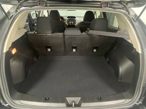 Used 2019 Subaru Crosstrek 2.0i Premium AWD/4WD image 9