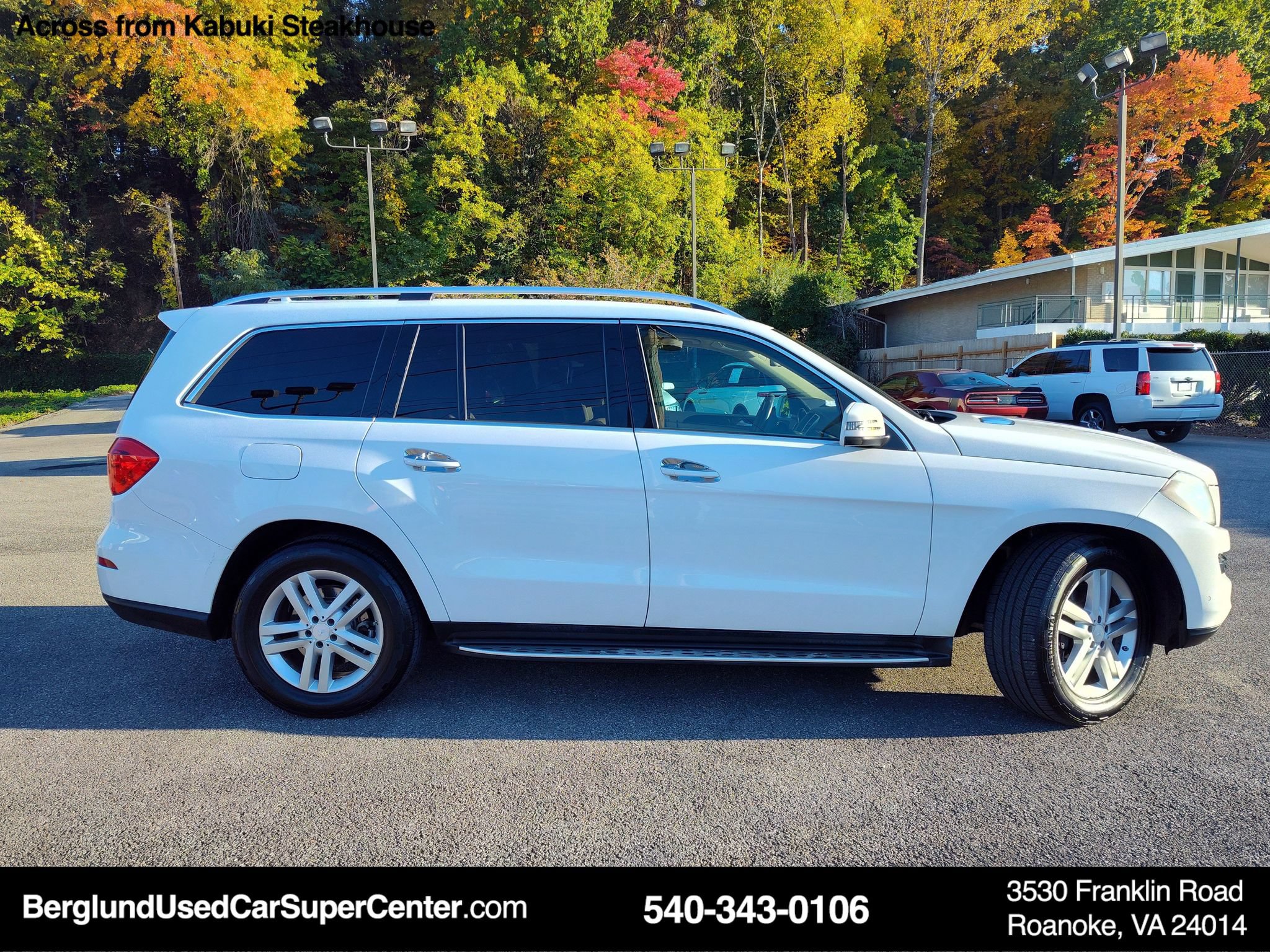 Used 2014 Mercedes-Benz GL 450 4MATIC image 3