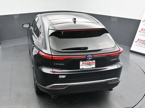 Used 2023 Toyota Venza Limited AWD/4WD image 32