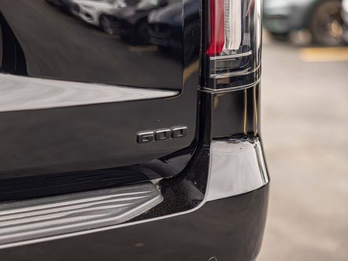 Used 2023 Cadillac Escalade Sport Platinum w/ LPO, ONYX Package image 16