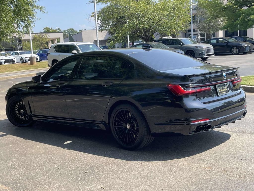 Used 2022 BMW ALPINA B7 xDrive w/ Luxury Rear Seating Package AWD/4WD image 4