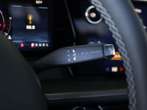 New 2026 Chevrolet Traverse LT w/ Sun and Wheel Package image 21