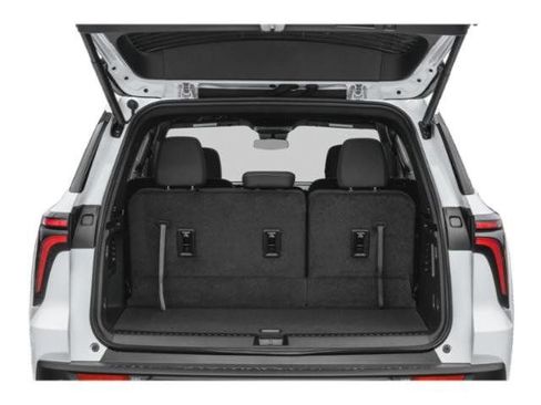 Used 2026 Chevrolet Traverse LT image 14