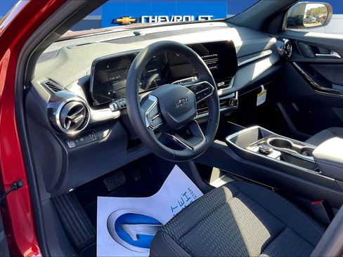 New 2026 Chevrolet Equinox LT w/ Midnight Edition image 7