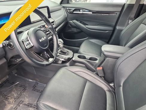 Certified 2024 Kia Seltos EX AWD/4WD image 9