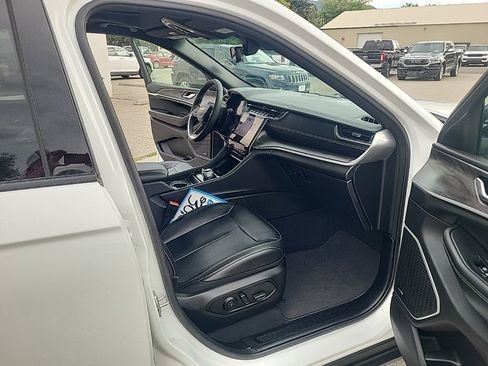 Certified 2024 Jeep Grand Cherokee Limited 4xe AWD/4WD image 20