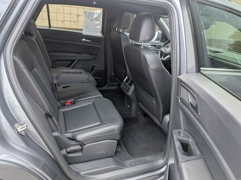 Used 2020 Volkswagen Atlas Cross Sport SE w/ Panoramic Sunroof Package AWD/4WD image 39