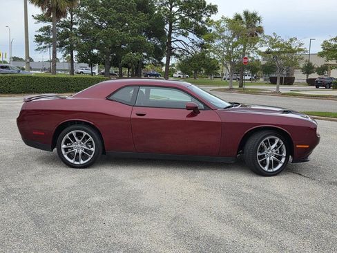 Used 2022 Dodge Challenger GT AWD/4WD image 28