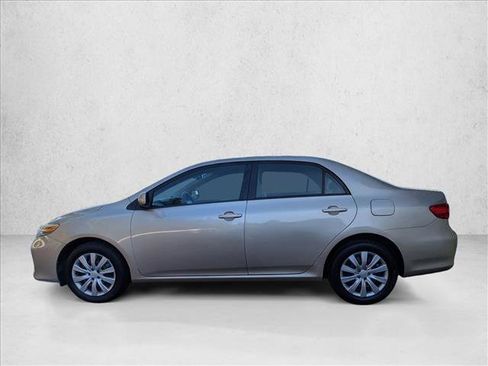 Used 2012 Toyota Corolla LE image 9