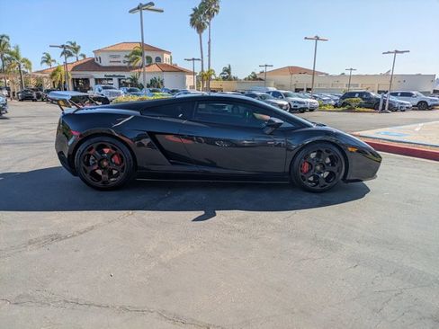 Used 2004 Lamborghini Gallardo image 4
