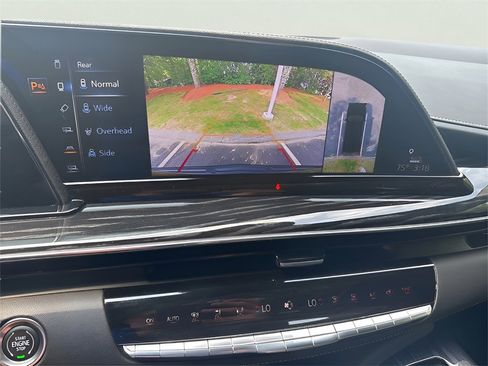 Used 2022 Cadillac Escalade ESV Sport w/ Touring Package image 25