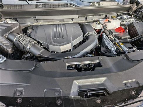 New 2026 Chevrolet Traverse High Country w/ LPO, Floor Liner Package image 18