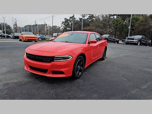 Used 2021 Dodge Charger SXT w/ Leather Interior Group image 40