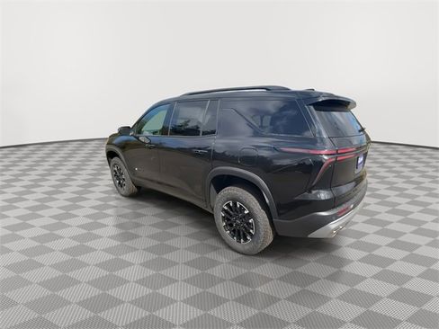 New 2025 Chevrolet Traverse Z71 w/ Driver Confidence Package image 6