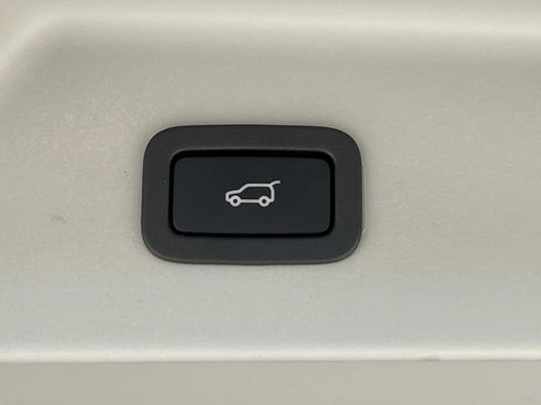 Used 2020 Land Rover Range Rover HSE AWD/4WD image 13