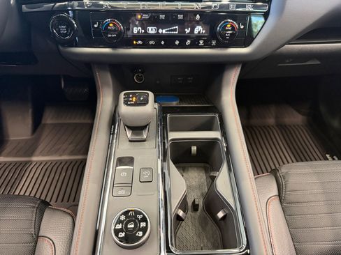 New 2026 Nissan Pathfinder Rock Creek image 22