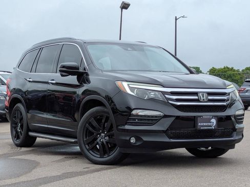 Used 2016 Honda Pilot Touring image 33