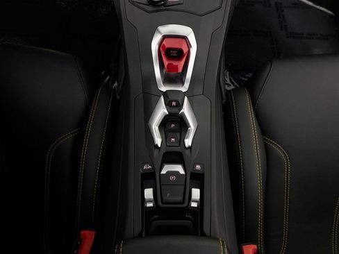 Used 2016 Lamborghini Huracan LP 610-4 AWD/4WD image 29