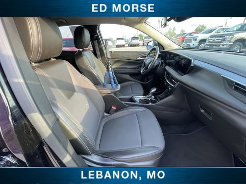 Used 2025 Buick Encore GX Preferred AWD/4WD image 25