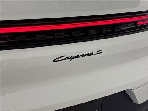 New 2026 Porsche Cayenne S AWD/4WD image 26