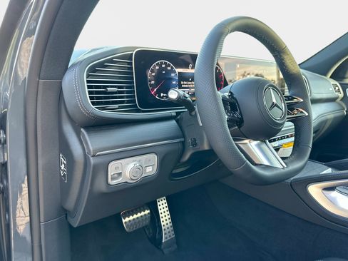 New 2026 Mercedes-Benz GLS 450 450 4MATIC SUV image 21