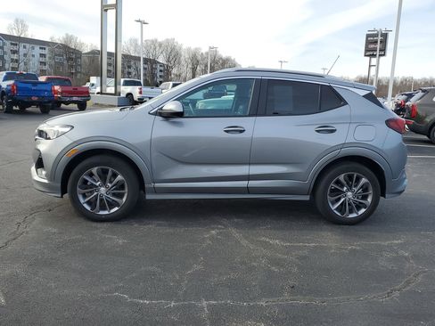 Used 2023 Buick Encore GX Select w/ Sport Touring Package image 8
