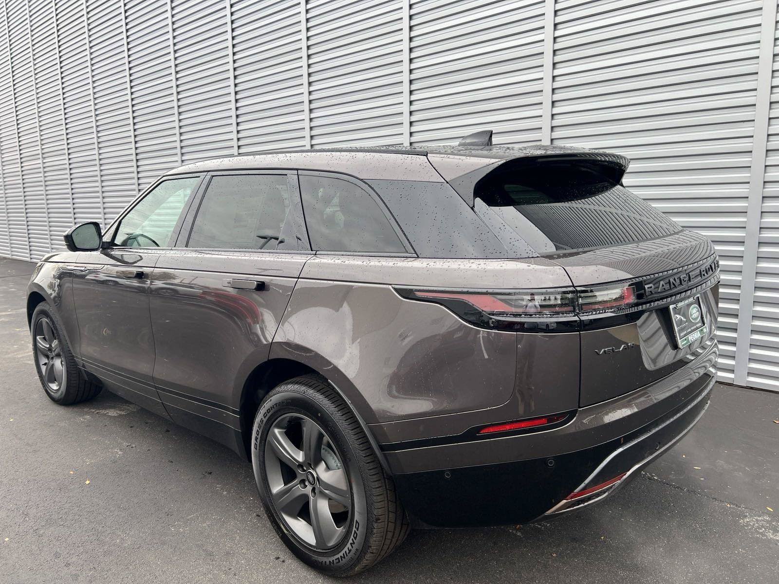 New 2025 Land Rover Range Rover Velar Dynamic SE AWD/4WD image 3